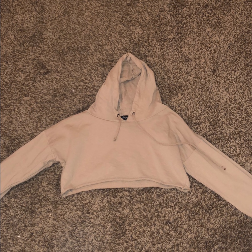Prettylittlething Cropped Sweatshirt